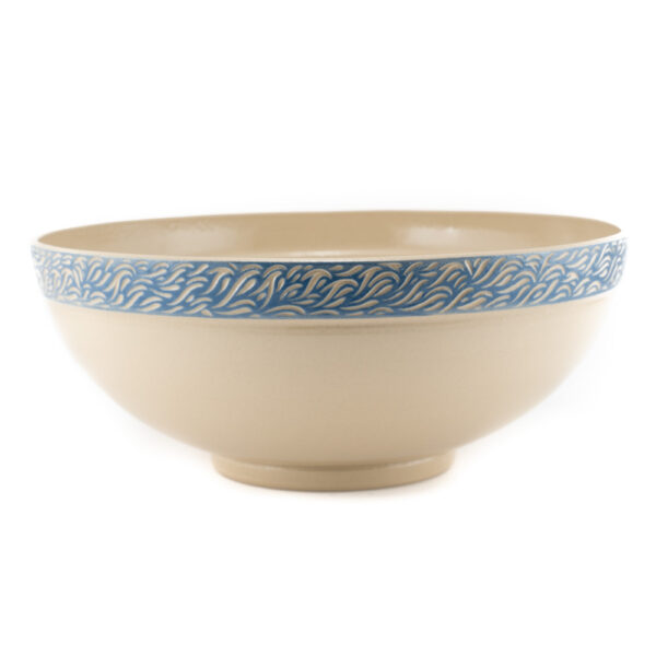 Peipuscraft ceramicist Kaur Vasli's bowl, with sgraffito edge