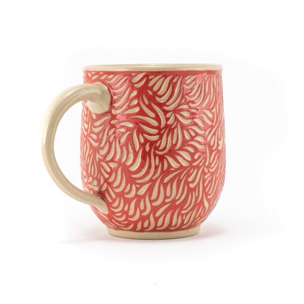 Peipuscraft ceramicist Kaur Vasli red mug in sgraffito technique