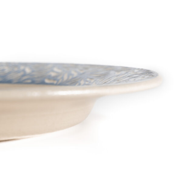 Peipuscraft ceramicist Kaur Vasli's dinner plate, with a sgraffito technique edge