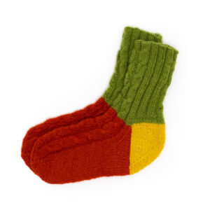 Peipuscraft weaver Kristiina Hüvato ecological woolen boot socks for children