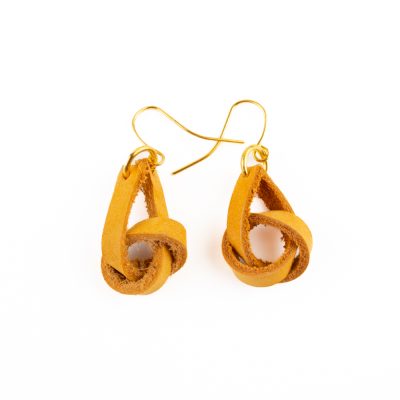 Peipsikaup_meister_Helen_Strom_ehted